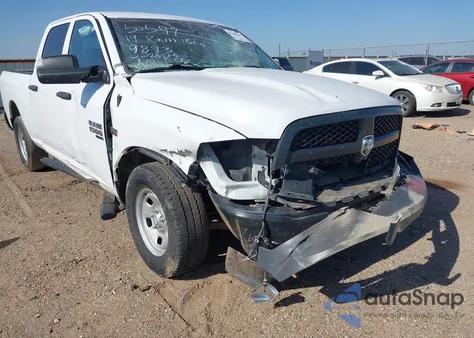 2019 Ram 1500 Classic Tradesman 4X2 6'4 Box z USA, uszkodzony, nr VIN 1C6RR6STXKS609893